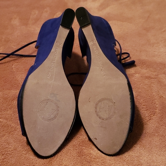 Adrienne Vitadini suede Royal Blue NWOT Sz 7.5 - Picture 10 of 12